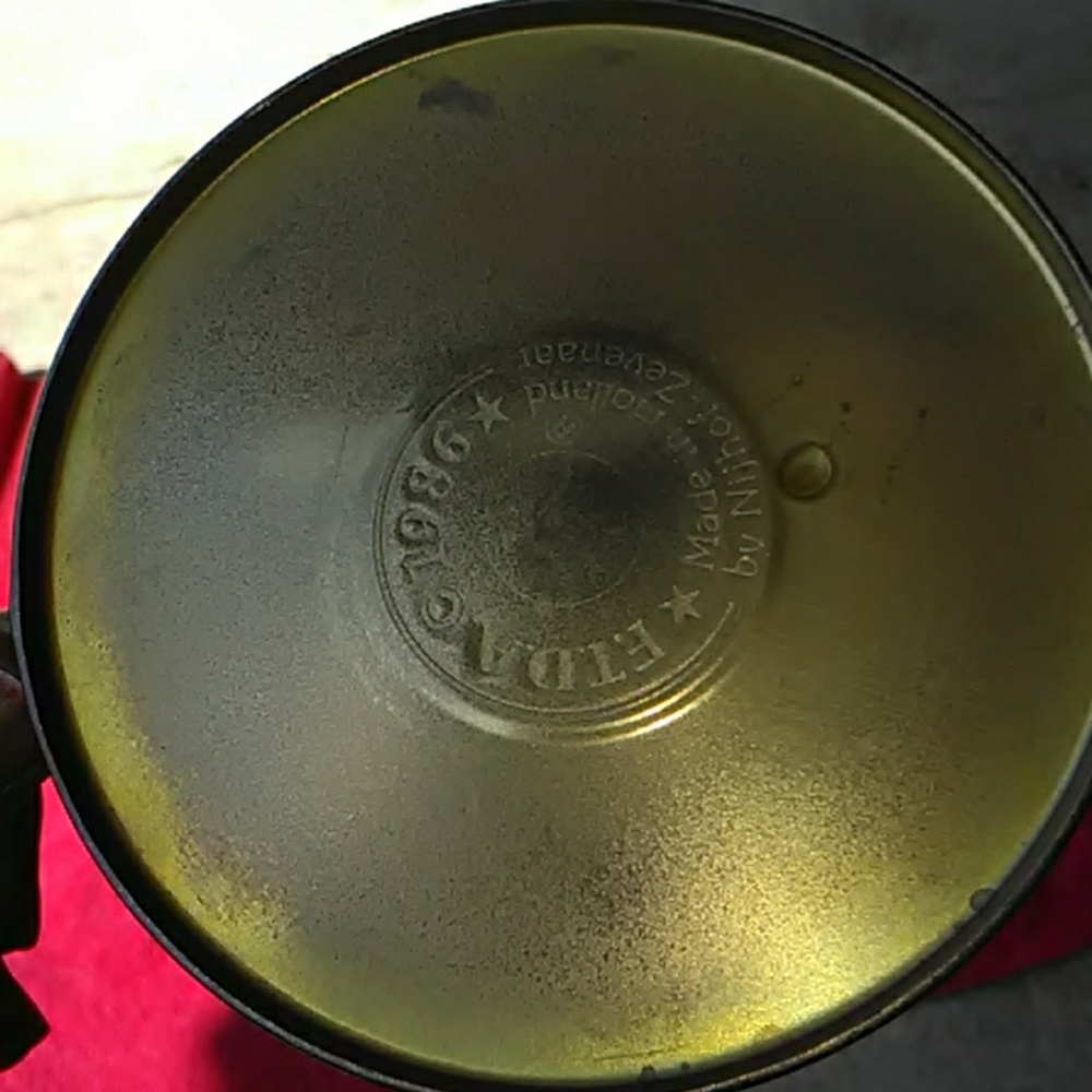 Brass can